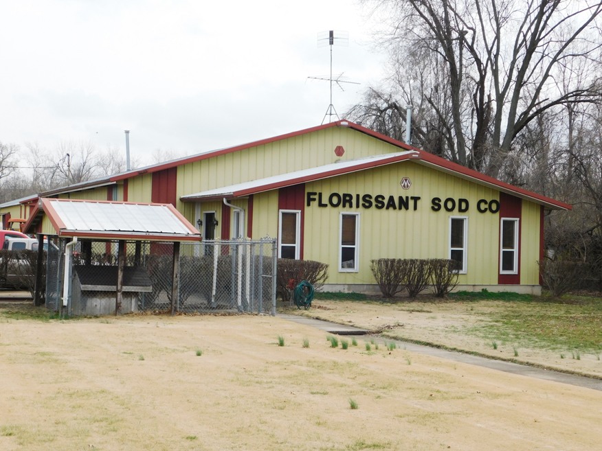 Read more about the article Richard Meyer – Florissant Sod Company Auction
