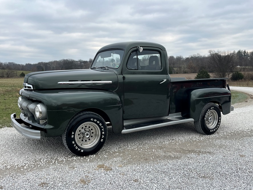 Read more about the article Huge February Auction – Classics Car – Golf Cart – Antiques & Collectibles – Wagons 🗓