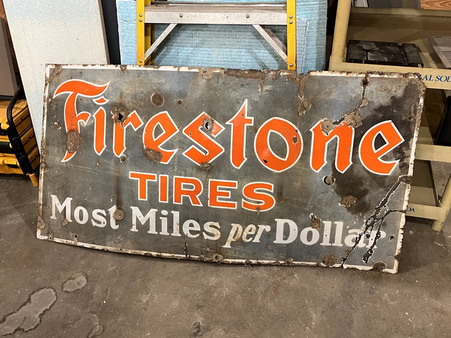Read more about the article Huge February Auction – Vintage Advertising Signs – Vintage Christmas – Vintage Postcard Collection 🗓